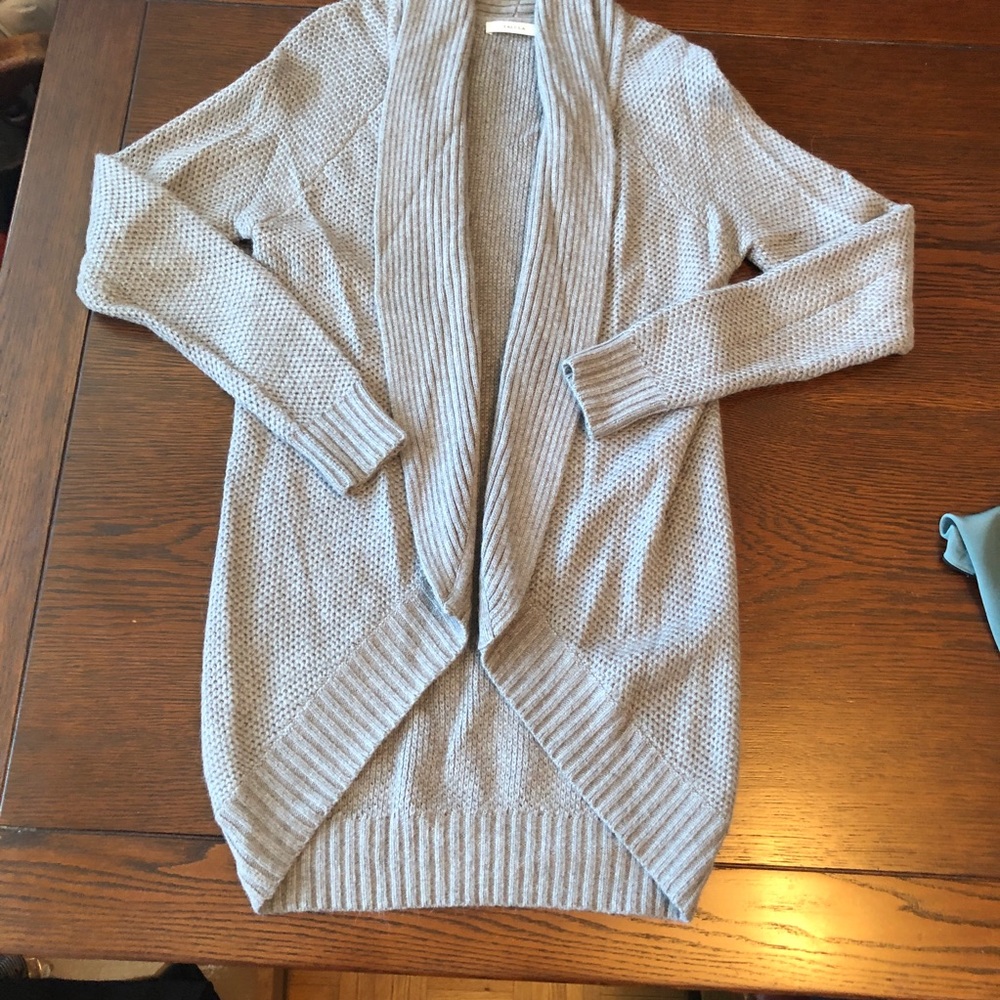 Aritzia Talula Gray Cardigan Sweater